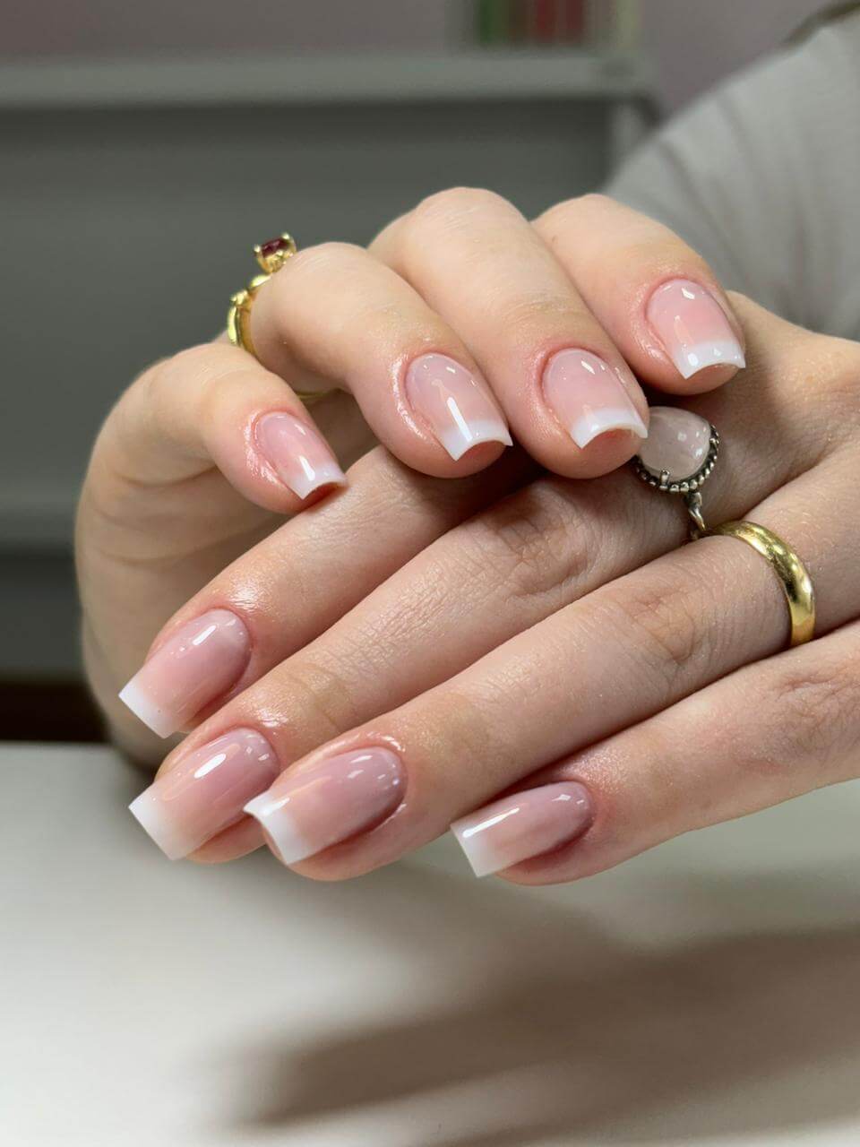 Trabalho de unhas Lauren Beauty 16