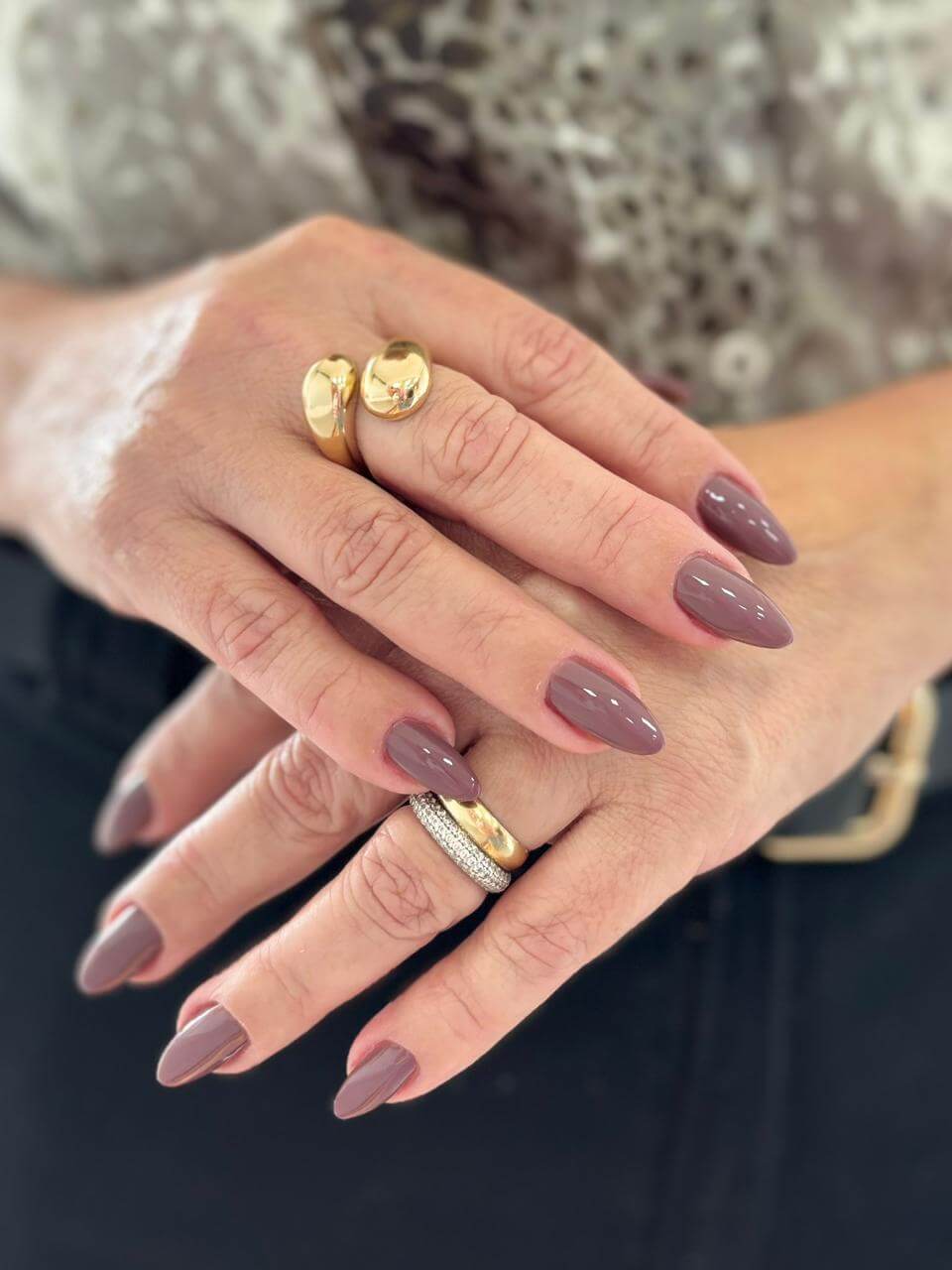 Trabalho de unhas Lauren Beauty 17